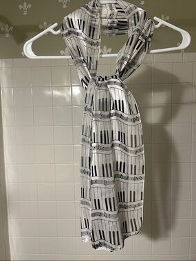 Music Note Piano Key Scarf- Black & White